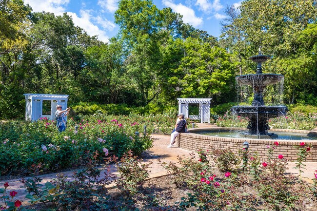 The fountain at the center of the classic rose garden in Bellingrath Garden iconic.