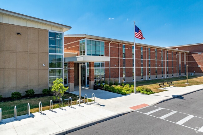 Norton Middle near Lincoln Village educates students in grades 7-8.