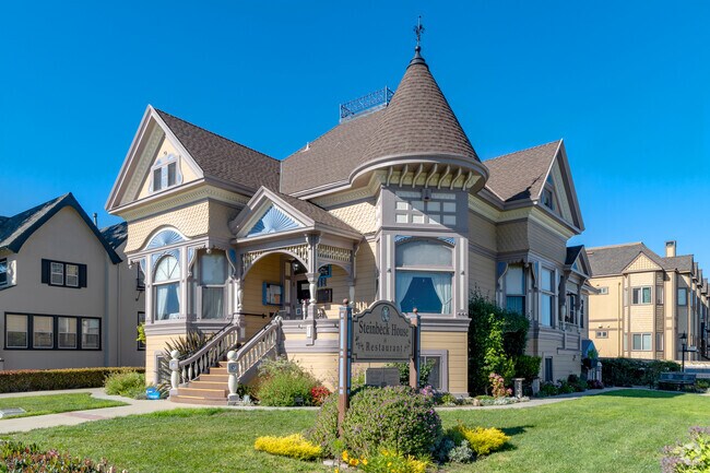 Steinbeck House Restaurant lets South Salinas residents dive back in time.