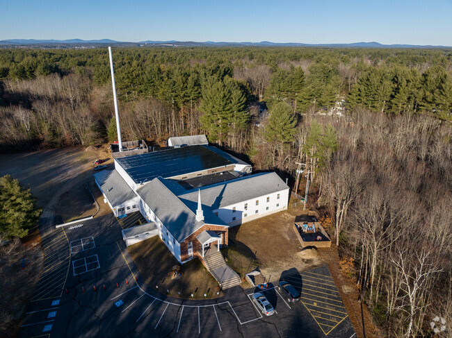 Tabernacle Christian School in Litchfield, NH is a private Christian School serving grades K-12.