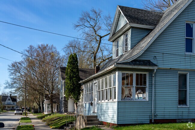 There are a variety of home shapes & sizes found throughout Goshen Avenue.