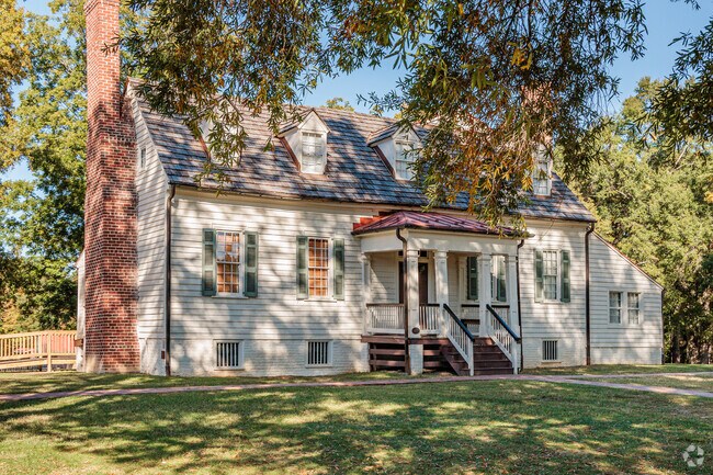 Glen Allen residents visit tha Meadow Farm Museum to see the real to life re-enactments.