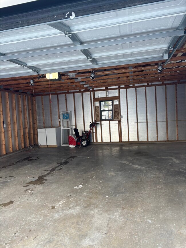 1216 Hamilton St unit 1216 Hamilton Street, Manitowoc, WI 54220 - photo 6