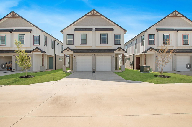 1319 W Main St unit 14, Gun Barrel City, TX 75156 - photo 5