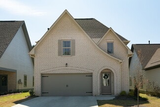 2134 Springfield Dr, Chelsea, AL 35043