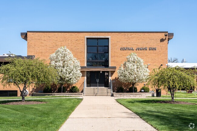 Zion Central Middle School is a great school near the Beulah Park neighborhood.