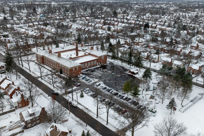 Aerial view of Lomond Elementary School and the surrounding area.