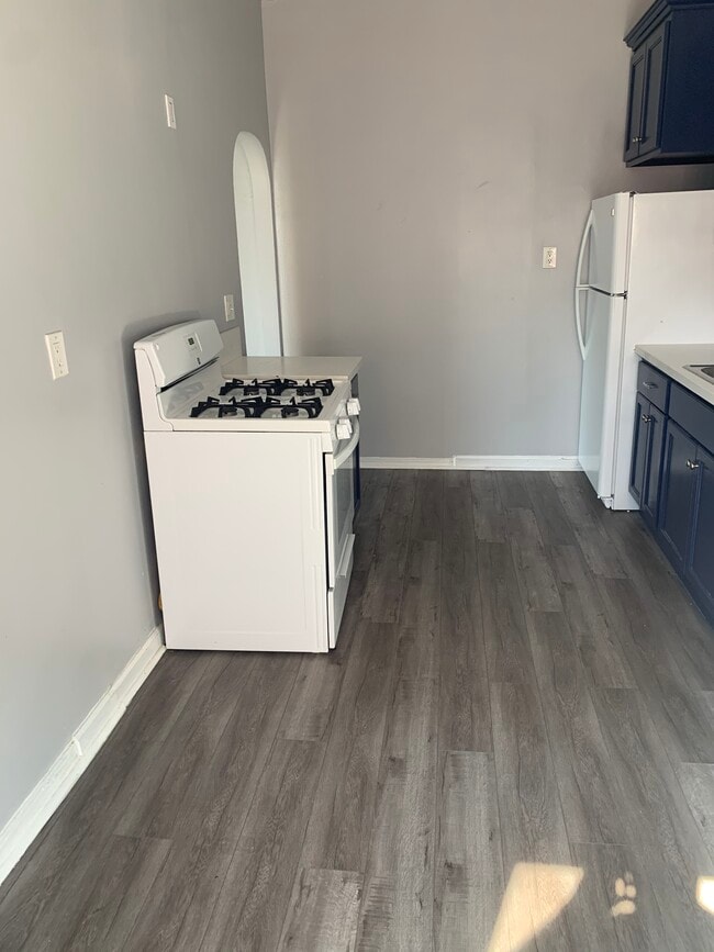 2322 1/2 E 2nd St unit 2322 14, Los Angeles, CA 90033 - photo 4