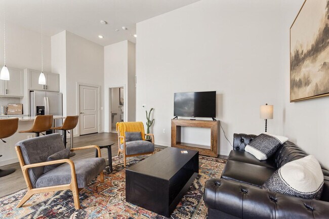 5820 1/2 Cameron Rd unit FL1-ID1295731P, Austin, TX 78723 - photo 4