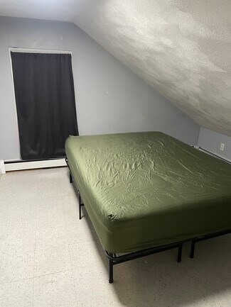32 Cutting Ave Unit 2, Cranston, RI 02920
