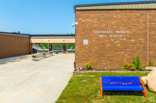 Southeast Warren Junior-Senior High School