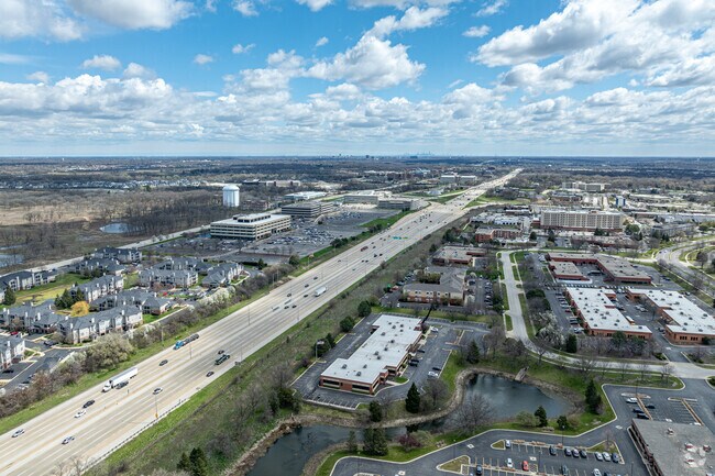 Commuters in Downtown Naperville have easy access to Interstate 88.