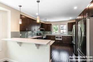 174 Fulton St, Medford, MA 02155