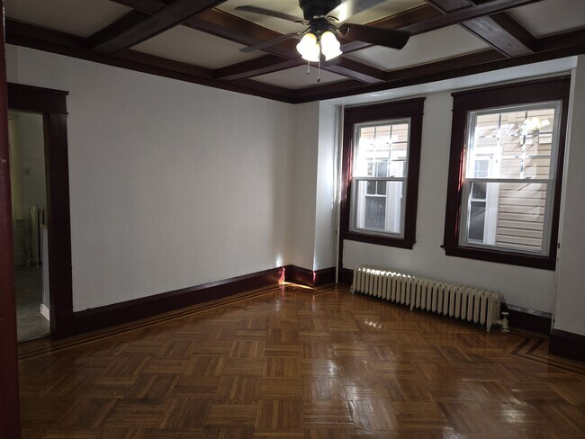 799 Park Ave unit 2 Bedroom 1 bath 799, Albany, NY 12208 - photo 7