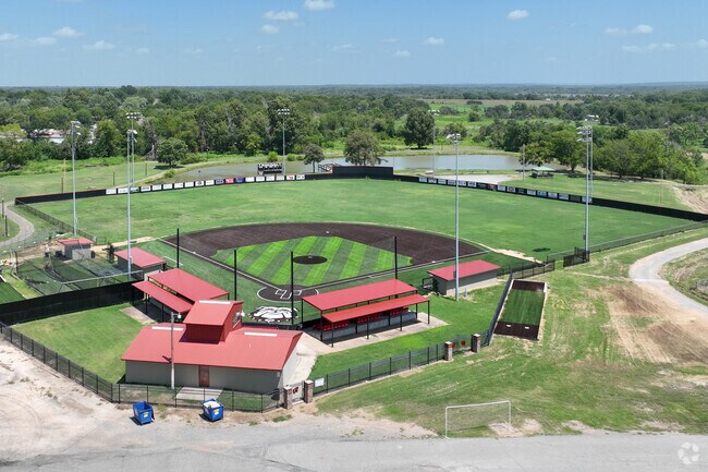Wagoner Middle School students have access to top tier baseball facilities.