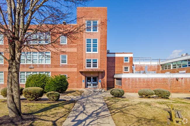 Thomas Elementary School serves students from preschool through fifth grade in Mayfair.