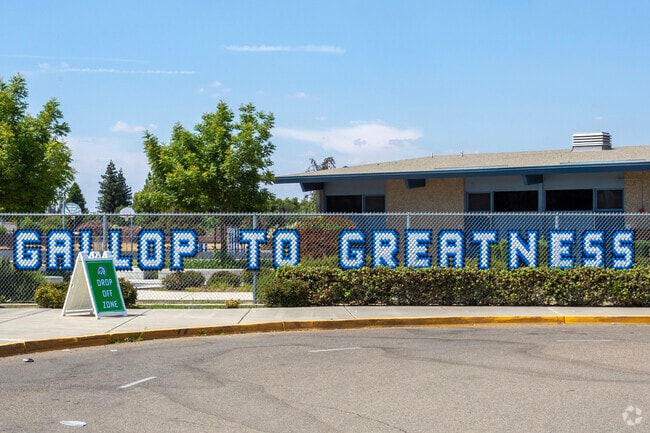 Sanger's Madison Elementary School has school spirit.