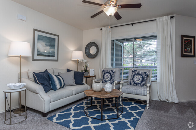2BR, 2BA - Conifer