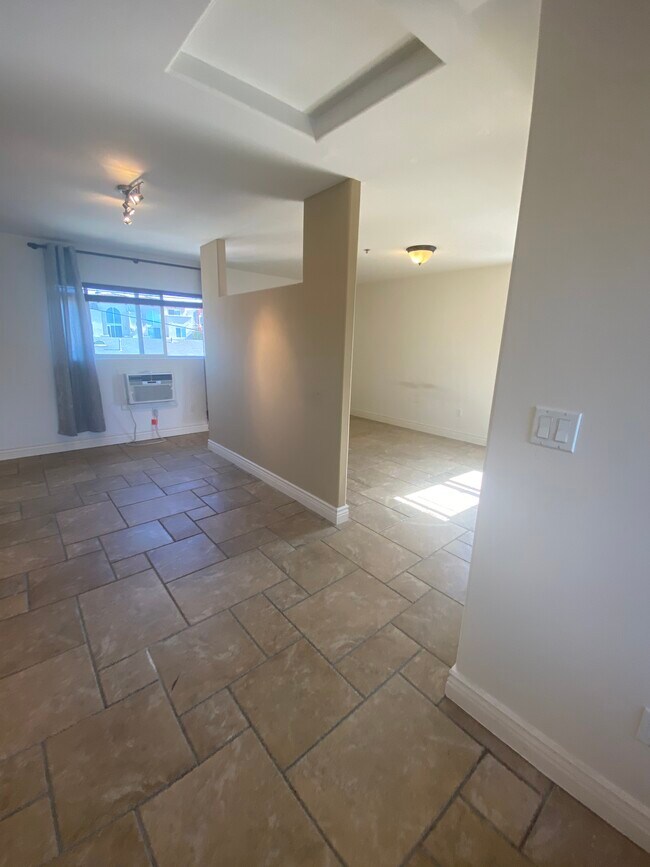 5255 Denny Ave, Los Angeles, CA 91601 - photo 7