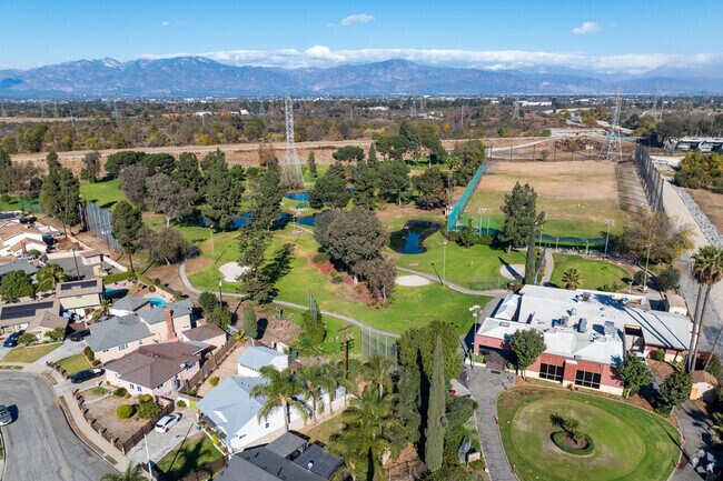 Pico Rivera has a 9 hole golf course in the northern edge of the city.