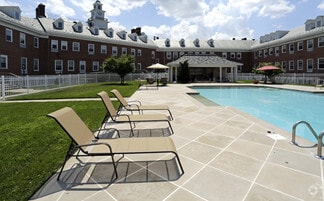 650 Park Ave, East Orange, NJ 07017