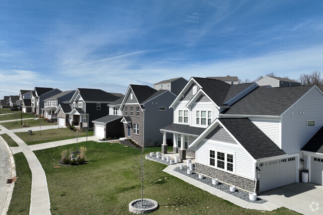 Independence is made up of largely residential areas with New-Traditional homes.