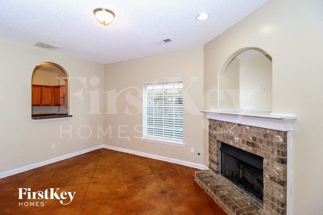 10223 Macon Rd, Cordova, TN 38016 - photo 3