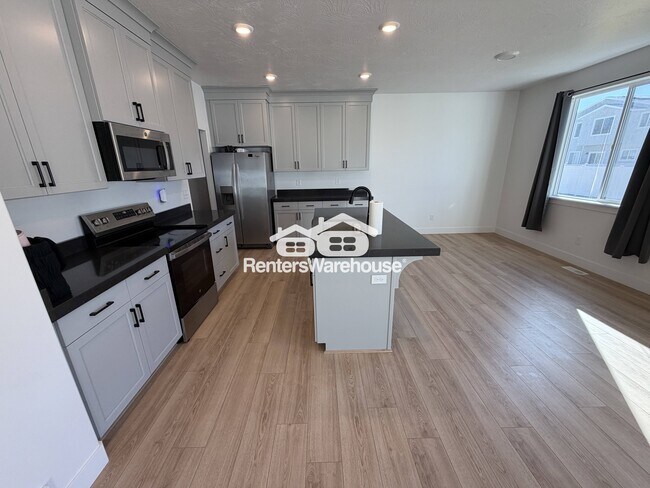 3767 N Hannah St, Eagle Mountain, UT 84005 - photo 5