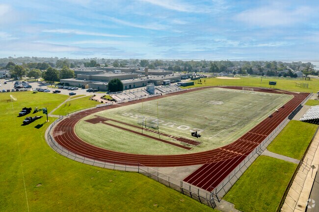 John F. Kennedy High School in Bellmore  has 1,024 students in grades 9-12 with a ratio of 11:1.