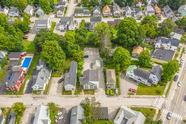 37 Thompson Street, Concord, NH 03301 - photo 3