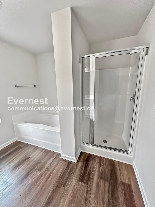 109 Big Bertha Dr, Statesville, NC 28677 - photo 5