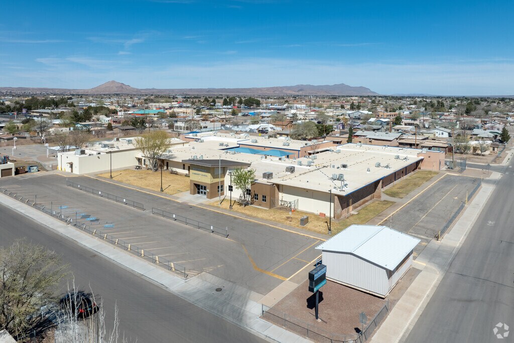 At MacArthur Elementary School, curiosity and creativity thrive every day.