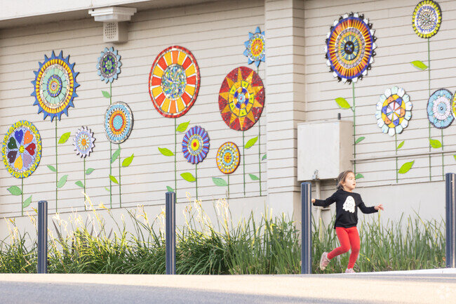 Hermosa Drive Elementary has a colorful flower mosaic in Fullerton.
