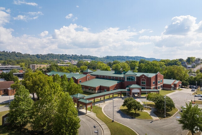 Expand your knowledge and wisdom at Orchard Knob Elementary School.