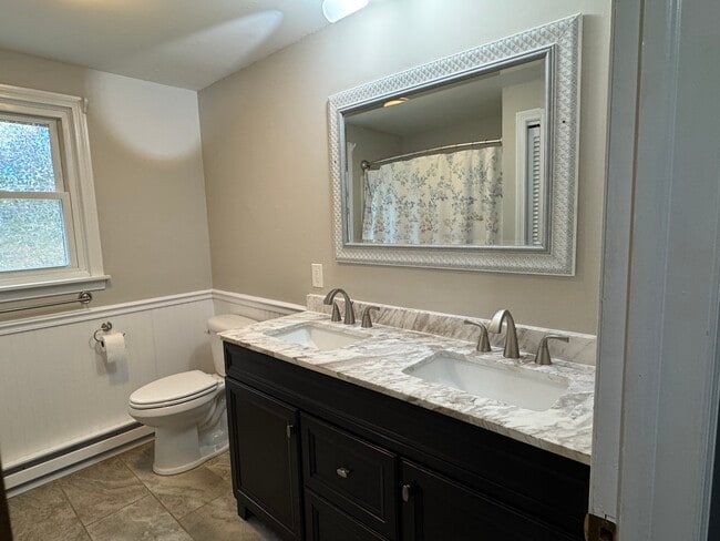 Right Side Unit Bathroom double vanity with mirror