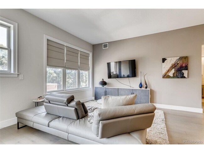 2200 S University Blvd unit 310, Denver, CO 80210 - photo 4