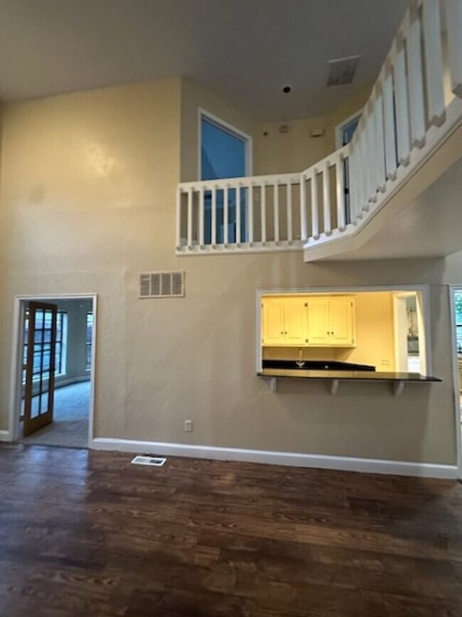 2911 Quail Creek Rd, Oklahoma City, OK 73120