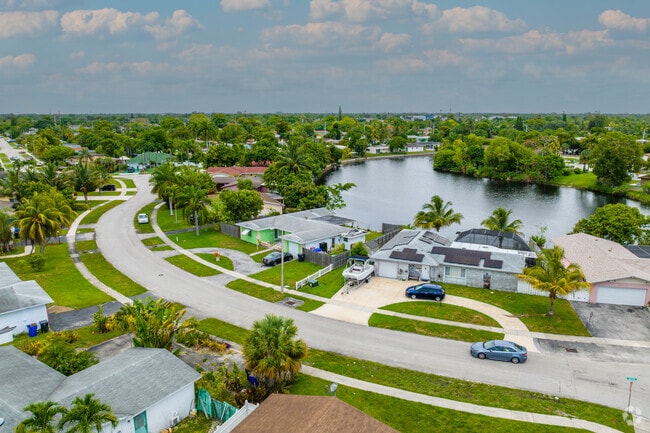 North Lauderdale residents can enjoy the tropical climate and catch scenic views of nature from their homes.