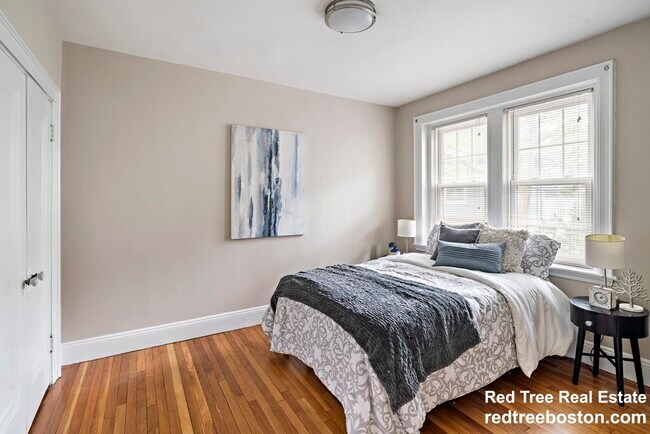 52 Strathmore Rd unit 3, Brighton, MA 02135 - photo 6