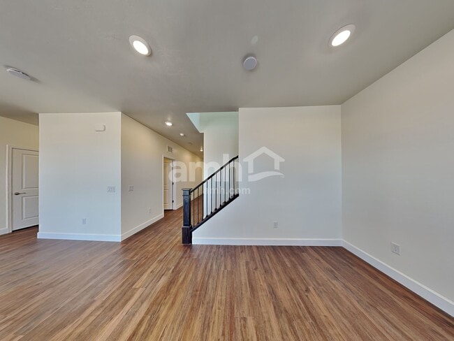 7483 S Via Bombachas, Tucson, AZ 85756 - photo 5