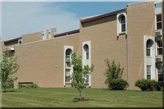 6540-6570 N 80th St, Milwaukee, WI 53223
