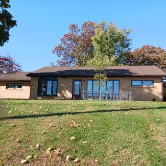 109 Racehorse Dr, Jonestown, PA 17038