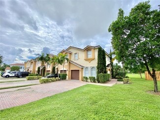 990 NW 99th Ct, Miami, FL 33172