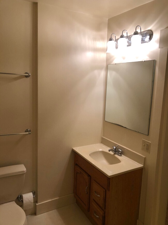 115 Market St Unit 1, Brookville, OH 45309