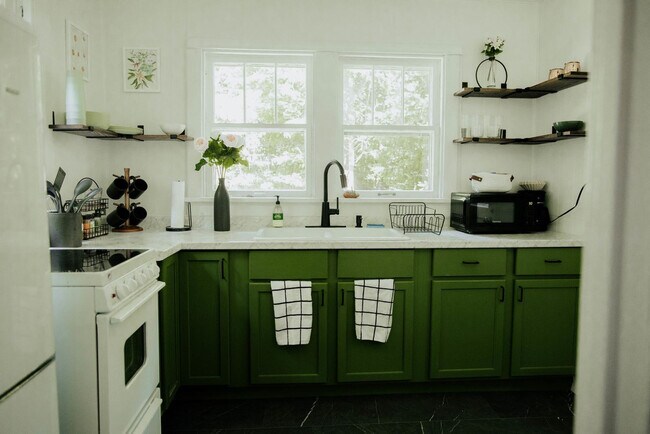 2526 S Madison St unit ID1303786P, Bloomington, IN 47403 - photo 5