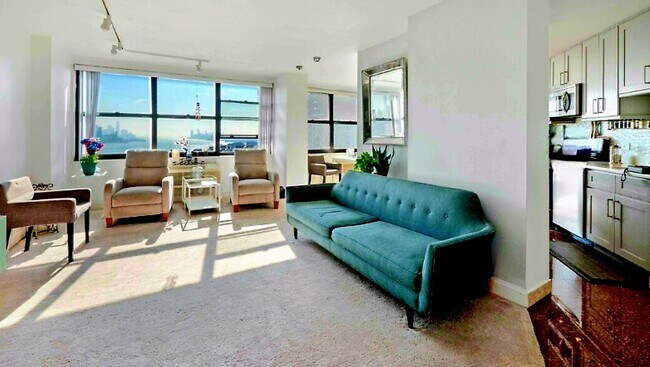 7000 Kennedy Blvd E unit 26E, West New York, NJ 07093 - photo 3