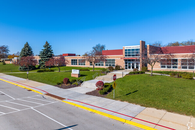 The driveway to Pewaukee Lake Elementary School.