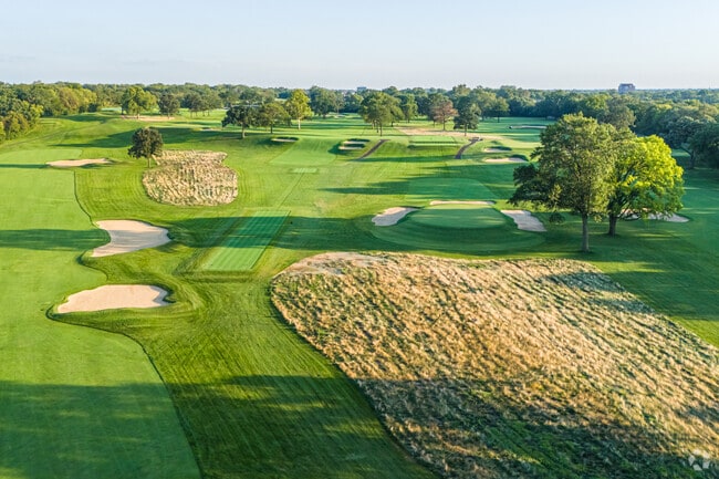 Residents have access to a beautiful golf course at The Beverly Country Club in Wrightwood.
