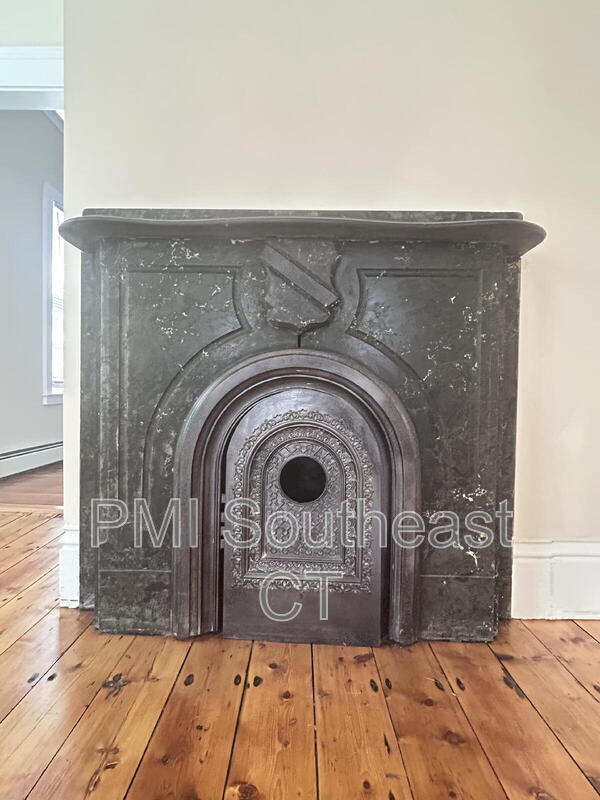 32 Starr St, New London, CT 06320 - photo 6