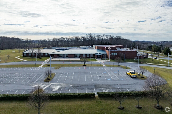 Deer Crossing Elementary School